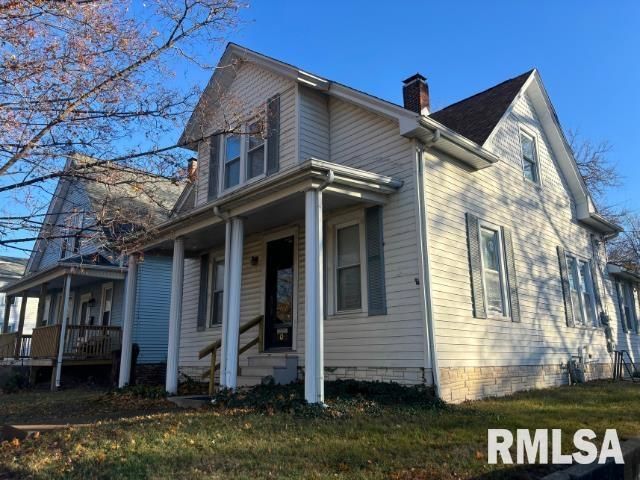 706 W South Grand Avenue, Springfield, IL 62704