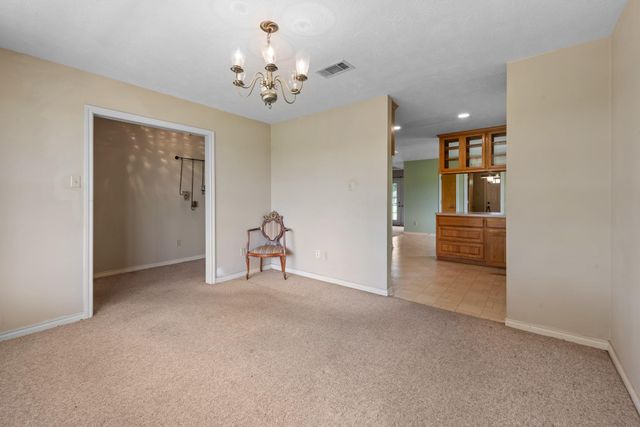 9393 Locke Road, Bryan, TX 77808