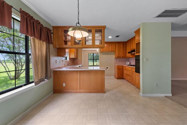 9393 Locke Road, Bryan, TX 77808