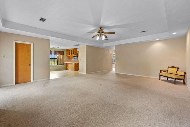 9393 Locke Road, Bryan, TX 77808