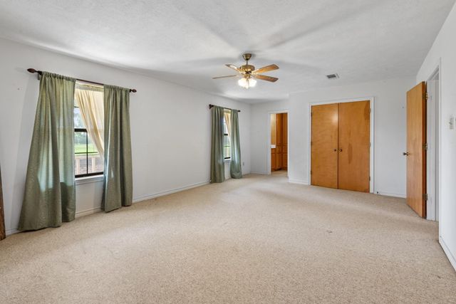 9393 Locke Road, Bryan, TX 77808