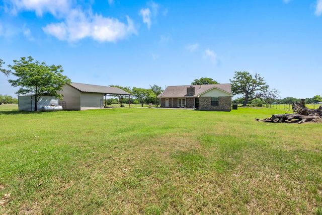 9393 Locke Road, Bryan, TX 77808