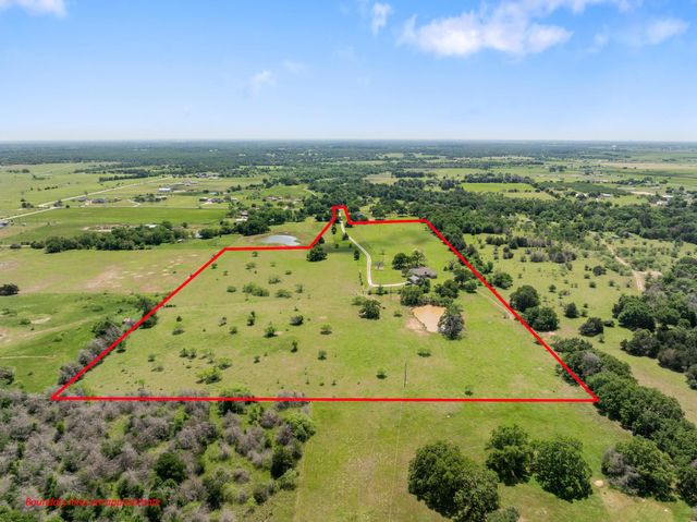 9393 Locke Road, Bryan, TX 77808