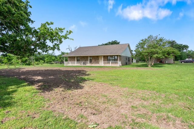 9393 Locke Road, Bryan, TX 77808