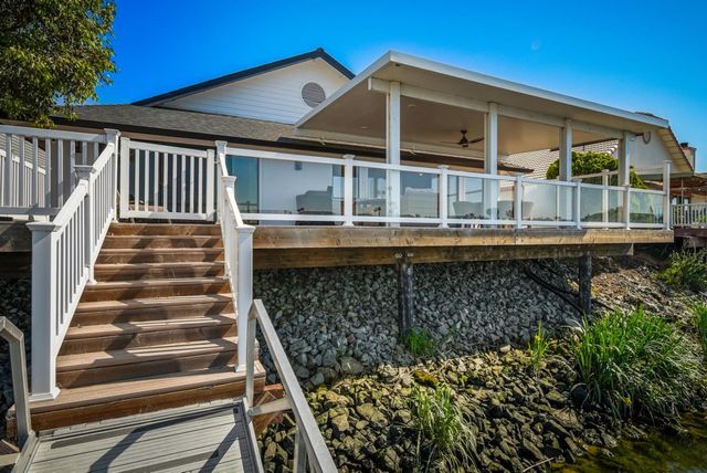 1923 Seal Way, Discovery Bay, CA 94505