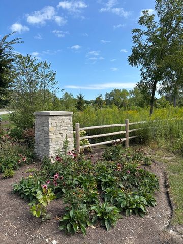 740 Tamarack Trail, Lake Forest, IL 60045
