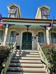 1122 Sealy Street, Galveston, TX 77550