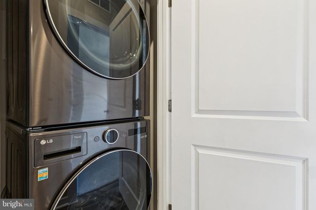 1697 BEECH LEAF ST, Dumfries, VA 22026