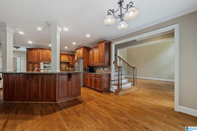 3096 HIGHLAND LAKES ROAD, Birmingham, AL 35242