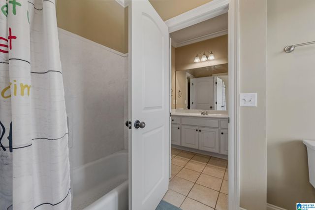 3096 HIGHLAND LAKES ROAD, Birmingham, AL 35242