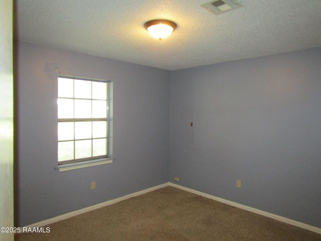 3711 Redwood Drive, New Iberia, LA 70560