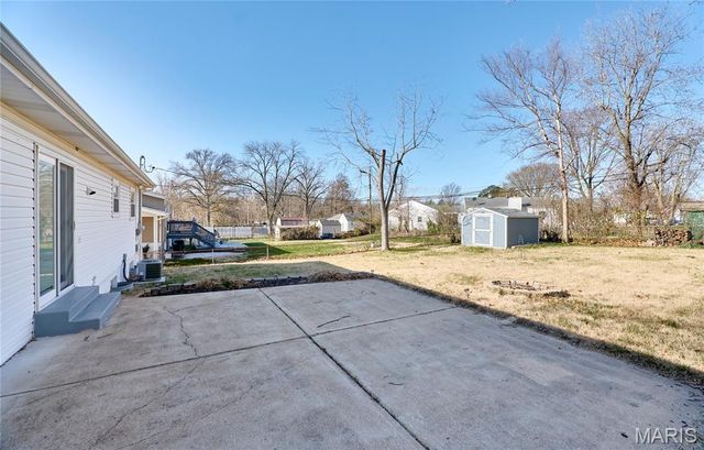 429 Fairview Court, Ballwin, MO 63021