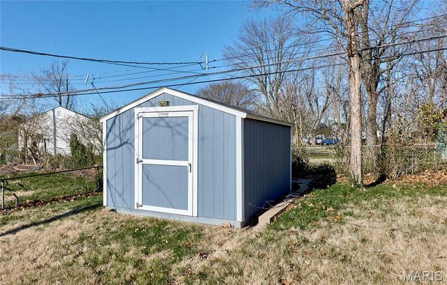 429 Fairview Court, Ballwin, MO 63021