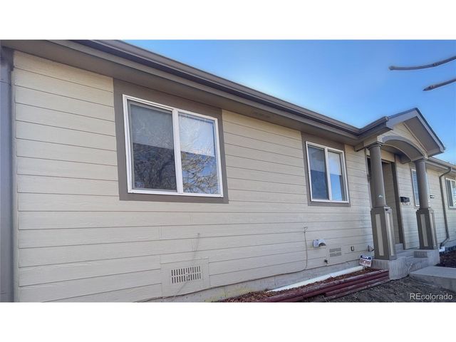 240 S Irving St, Denver, CO 80219