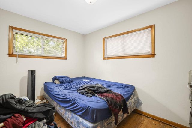 5859 N 66th STREET, Milwaukee, WI 53218