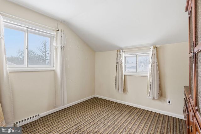 161 CROCKETT RD, Warminster, PA 18974