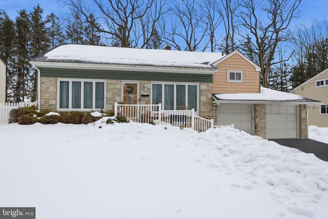 161 CROCKETT RD, Warminster, PA 18974