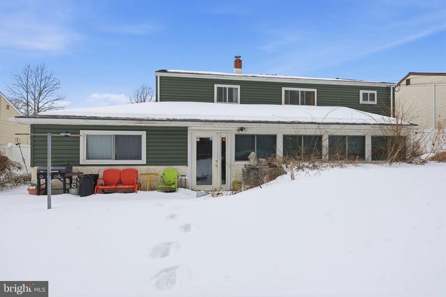 161 CROCKETT RD, Warminster, PA 18974