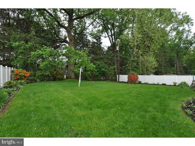 161 CROCKETT RD, Warminster, PA 18974