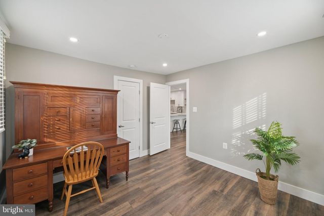 8422 WOODLAWN ST, Alexandria, VA 22309