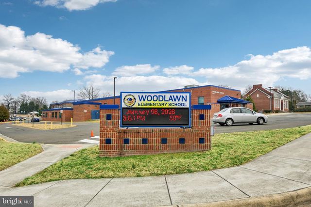 8422 WOODLAWN ST, Alexandria, VA 22309