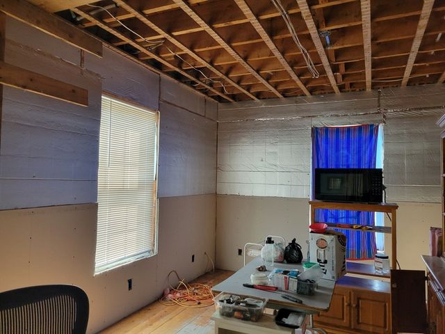 26 Caswell Street, Fitchburg, MA 01420