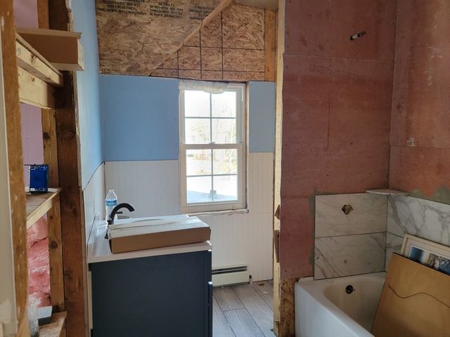 26 Caswell Street, Fitchburg, MA 01420