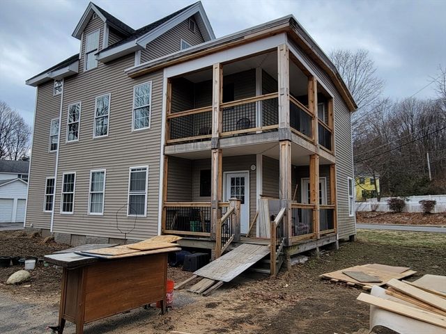 26 Caswell Street, Fitchburg, MA 01420