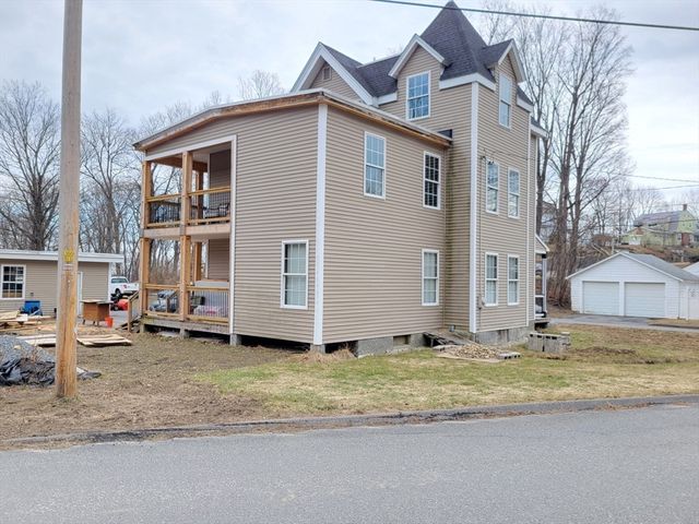 26 Caswell Street, Fitchburg, MA 01420