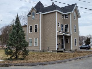 26 Caswell Street, Fitchburg, MA 01420