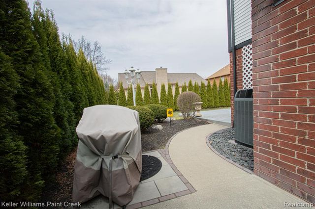 4831 Homestead Drive, Sterling Heights, MI 48314