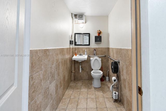 2401 NW 79th Street, Miami, FL 33147