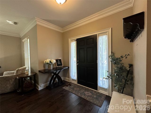 819 Stargard Court, Charlotte, NC 28270