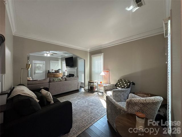 819 Stargard Court, Charlotte, NC 28270
