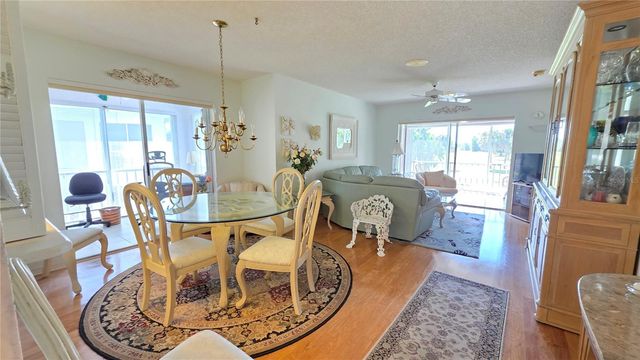 5710 SHEFFIELD GREENE CIRCLE 92, Sarasota, FL 34235