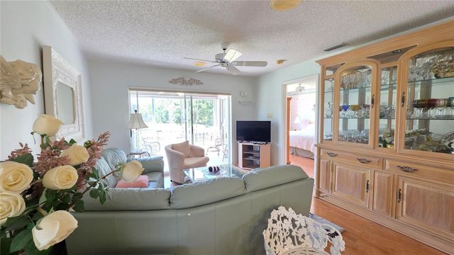 5710 SHEFFIELD GREENE CIRCLE 92, Sarasota, FL 34235