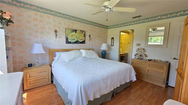 5710 SHEFFIELD GREENE CIRCLE 92, Sarasota, FL 34235