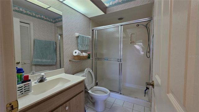 5710 SHEFFIELD GREENE CIRCLE 92, Sarasota, FL 34235