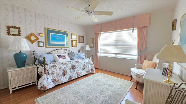 5710 SHEFFIELD GREENE CIRCLE 92, Sarasota, FL 34235