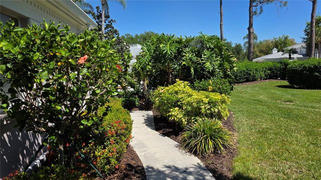 5710 SHEFFIELD GREENE CIRCLE 92, Sarasota, FL 34235