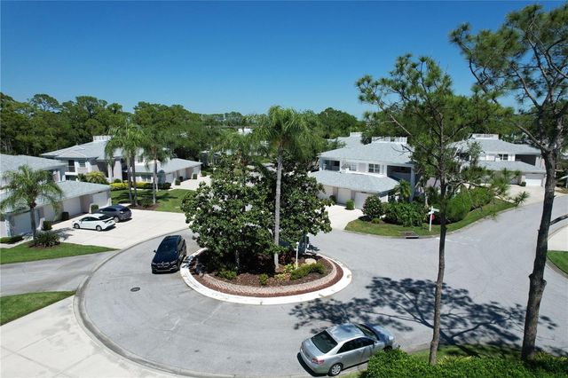 5710 SHEFFIELD GREENE CIRCLE 92, Sarasota, FL 34235