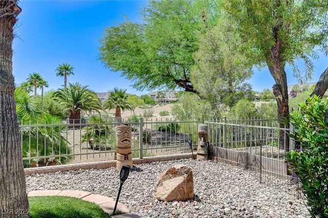 10237 Andante Court, Las Vegas, NV 89135