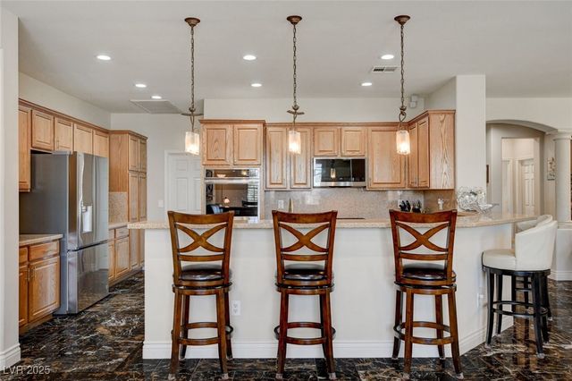 10237 Andante Court, Las Vegas, NV 89135