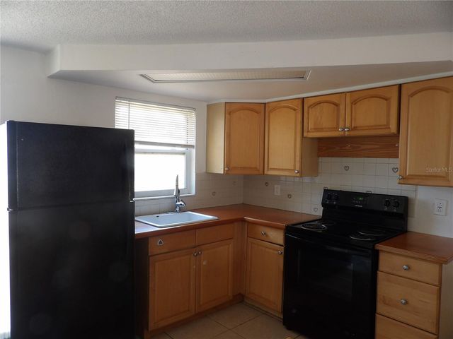 10025 BRANDYWINE LANE, Port Richey, FL 34668