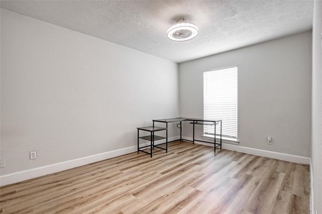 4410 Belle Park Drive, Houston, TX 77072