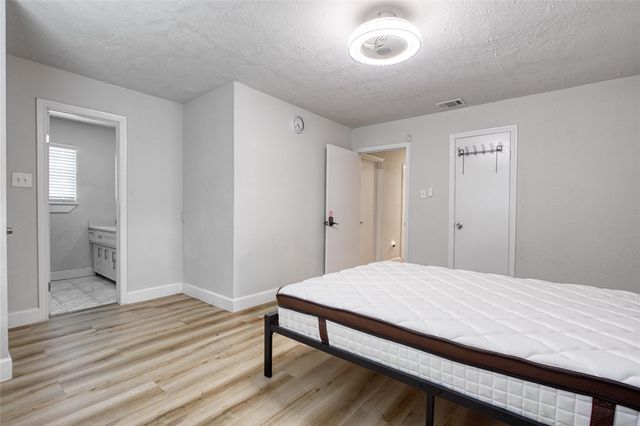 4410 Belle Park Drive, Houston, TX 77072