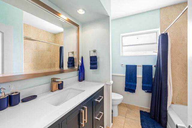 5340 NE 17th Ave, Fort Lauderdale, FL 33334