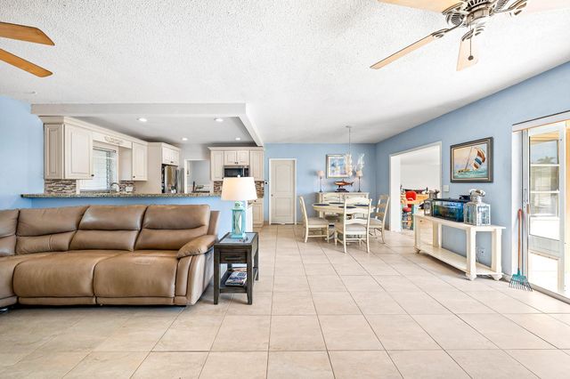 5340 NE 17th Ave, Fort Lauderdale, FL 33334