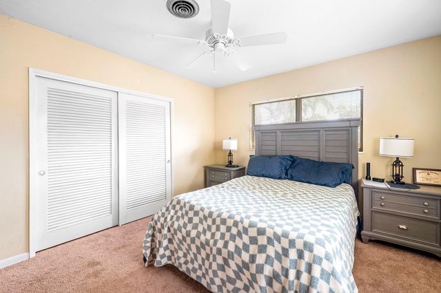 5340 NE 17th Ave, Fort Lauderdale, FL 33334