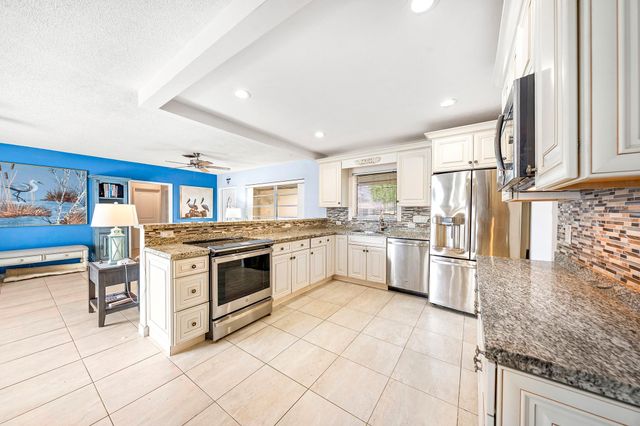 5340 NE 17th Ave, Fort Lauderdale, FL 33334